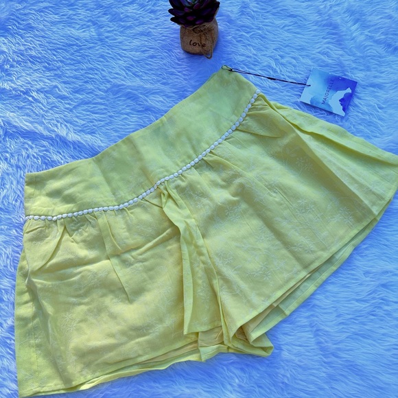 MAJORELLE Gloria Shorts - Picture 2 of 8